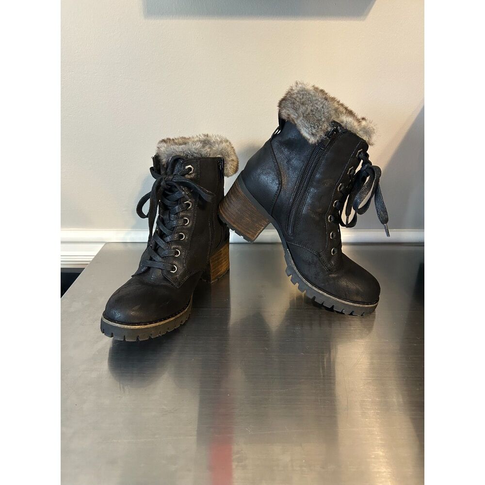 Steve Madden Comfort Women's Black Faux Fur Trim Lace-Up Ankle Boots Size 8